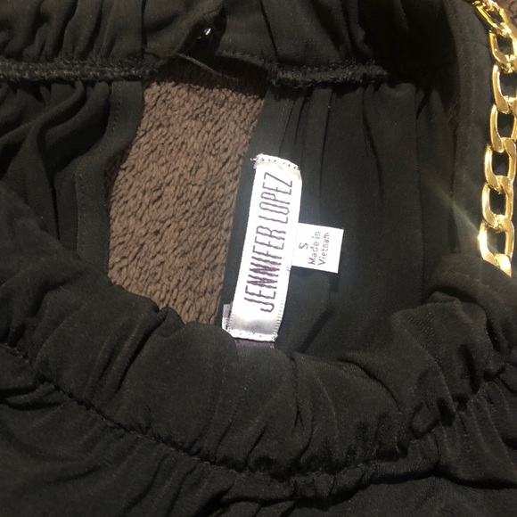 New w/o tags Jennifer Lopez Black Jumpsuit.  Size small - Picture 3 of 5